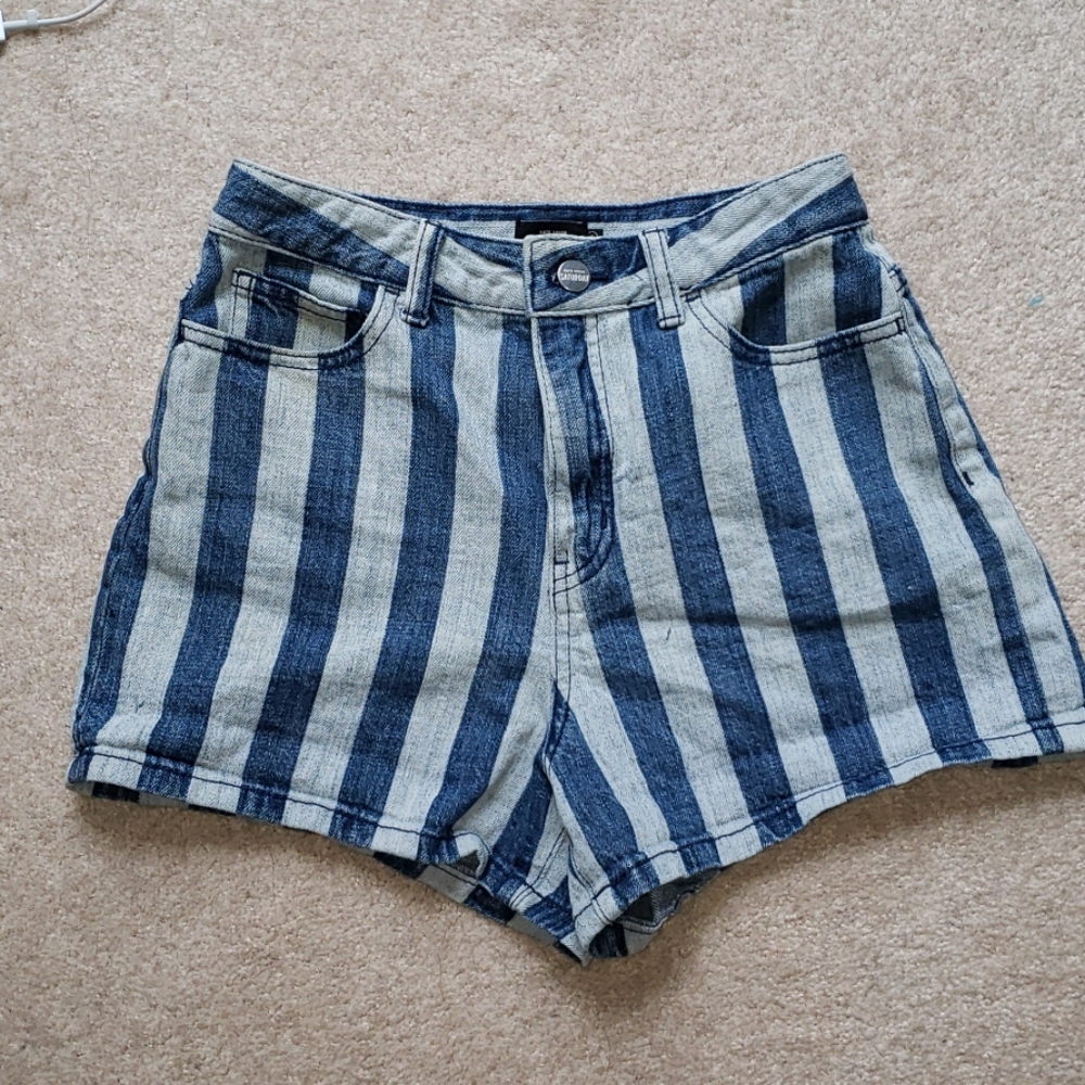 High-waisted Striped Jean Shorts
